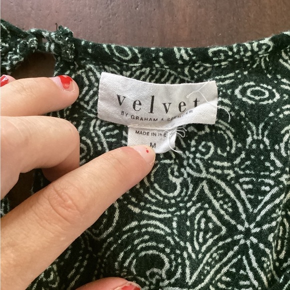Velvet brand Green Sleeveless Patterned Blouse Sz M - Picture 5 of 11